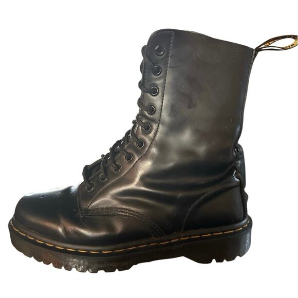 Dr. Martens 1490 10-Eye Black Smooth Leather Combat Boots Men 9
EU 42 main image 7
